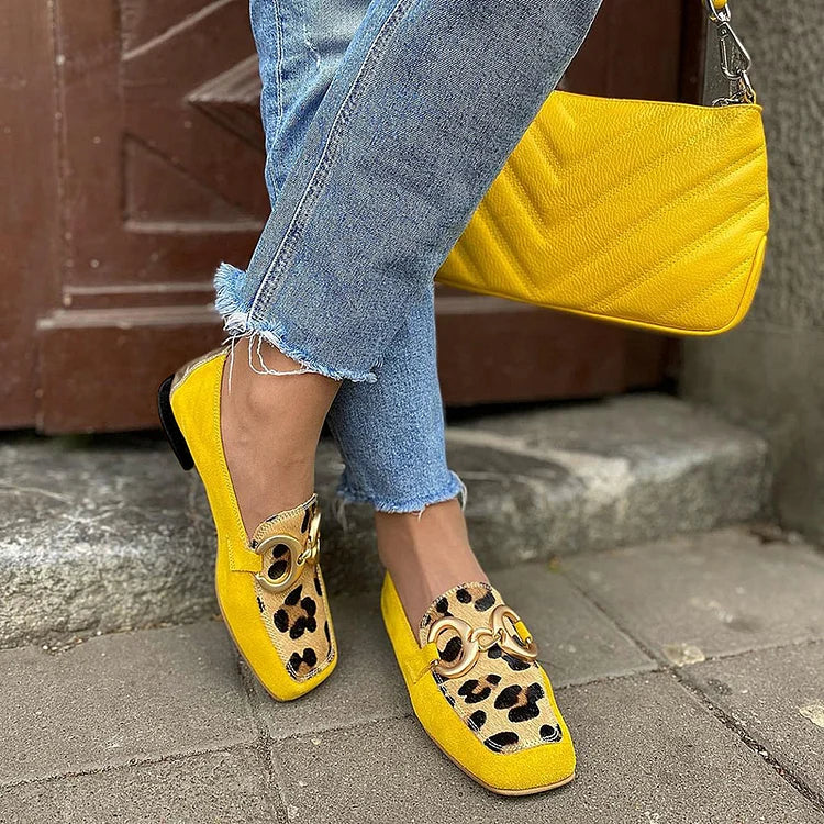 Gelber Loafer mit Animal-Print-Detail